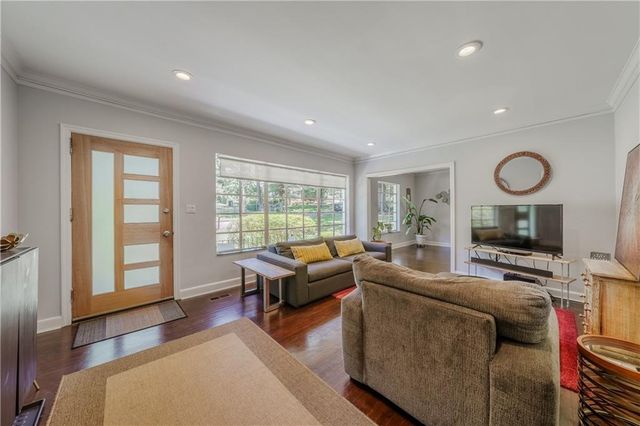 1920 W Forrest W Avenue, Atlanta, GA 30344