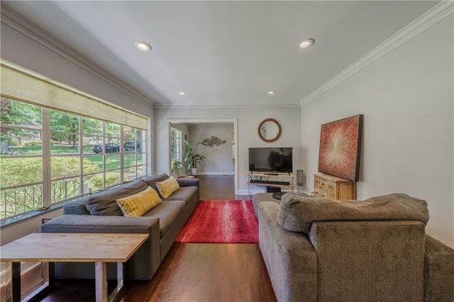 1920 W Forrest W Avenue, Atlanta, GA 30344