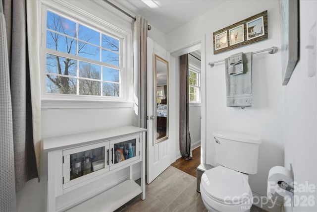 6719 Lakeview Terrace, Hickory, NC 28601