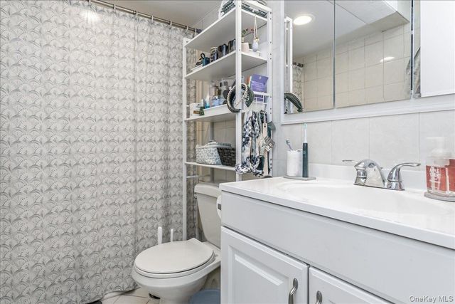 447 Scranton Avenue, Lynbrook, NY 11563