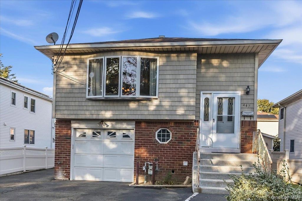 447 Scranton Avenue, Lynbrook, NY 11563