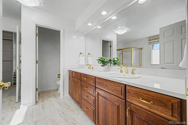 2464 S Fenton Drive, Lakewood, CO 80227