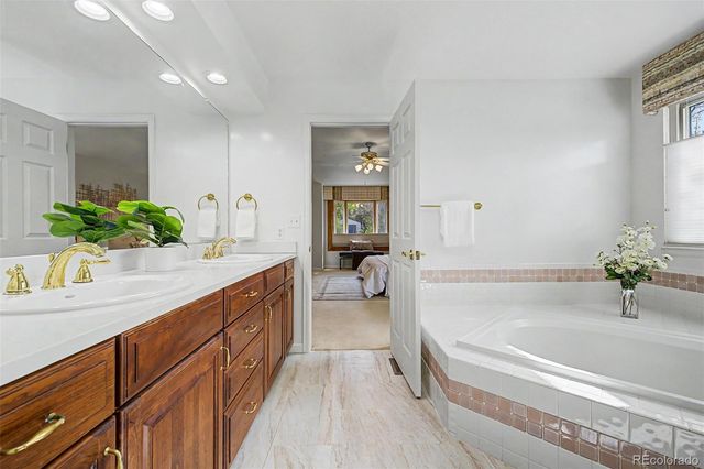 2464 S Fenton Drive, Lakewood, CO 80227