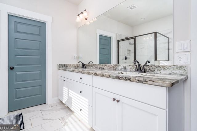 25 Harmon Court, Newnan, GA 30263