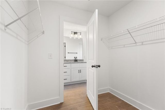 123 Indian Wells Court, Harmony, NC 28634