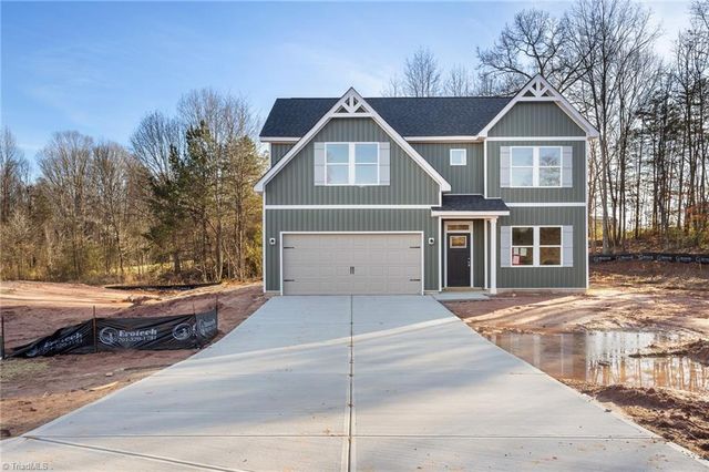 123 Indian Wells Court, Harmony, NC 28634