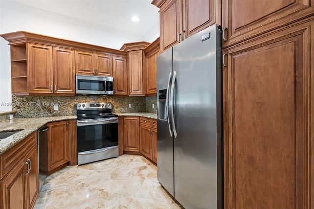 4517 NE 21st Avenue 5, Fort Lauderdale, FL 33308