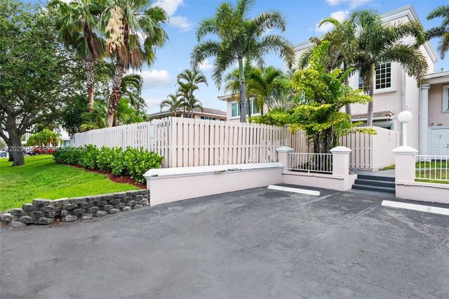 4517 NE 21st Avenue 5, Fort Lauderdale, FL 33308