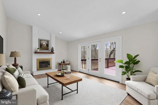 14724 HARVEST LN, Silver Spring, MD 20905