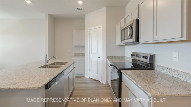 1719 San Jacinto, Brenham, TX 77833