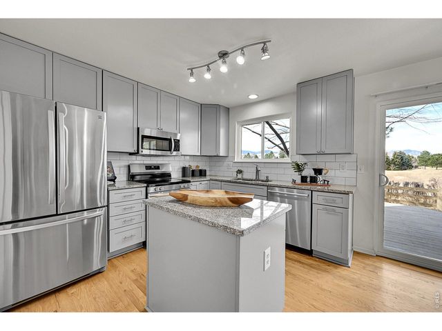 2927 W Yarrow Cir, Superior, CO 80027