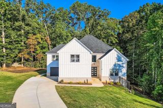 6004 Crofton Court, Douglasville, GA 30135