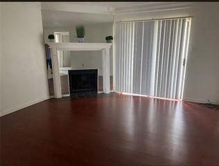 8323 Wilcrest Drive 8004, Houston, TX 77072