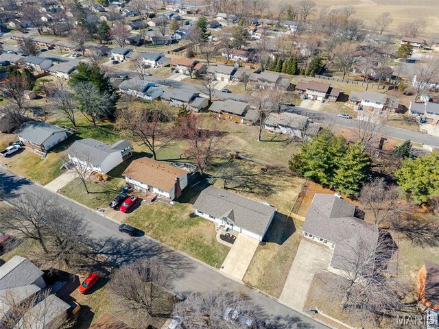 500 Lindenwood Drive, Troy, IL 62294