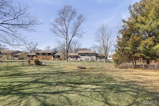 500 Lindenwood Drive, Troy, IL 62294