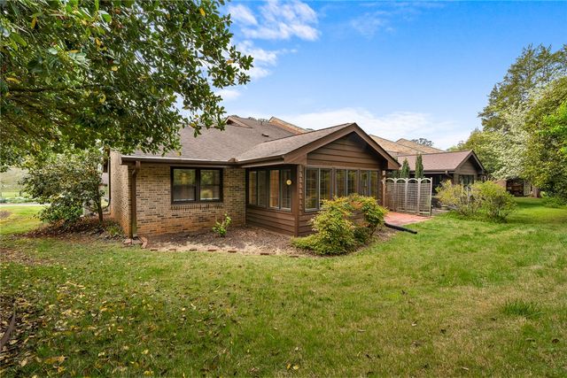 1 Birch Place, Clemson, SC 29631