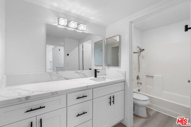 435 S Virgil Avenue 228, Los Angeles, CA 90020