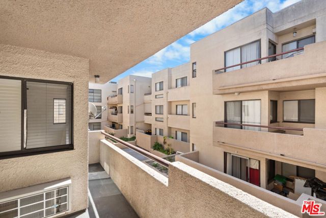 435 S Virgil Avenue 228, Los Angeles, CA 90020