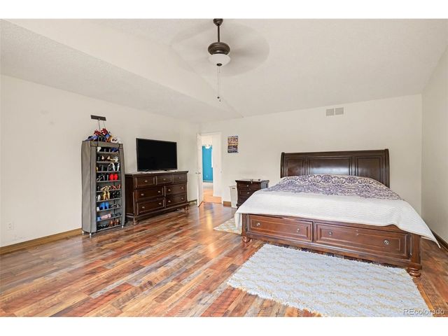 2424 S Salida Way, Aurora, CO 80013