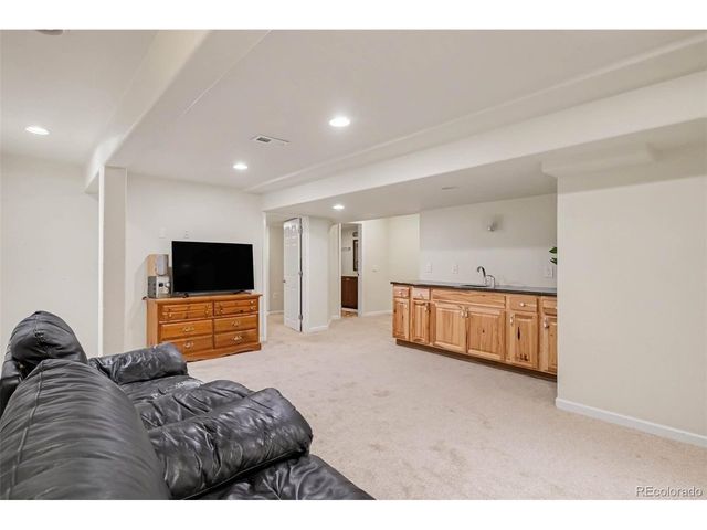 2424 S Salida Way, Aurora, CO 80013