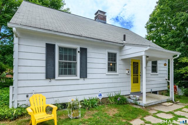 9 Maple Avenue, Beacon Falls, CT 06403