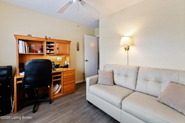 314 El Conquistador Pl, Louisville, KY 40220