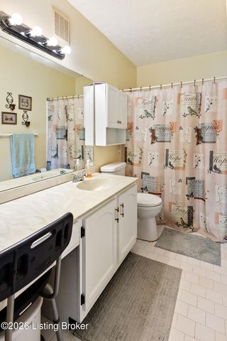 314 El Conquistador Pl, Louisville, KY 40220