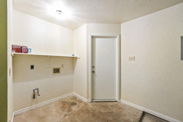 500 Gregory CT, Round Rock, TX 78664
