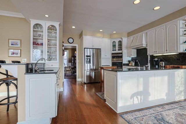 37 Carpenters Run, Cincinnati, OH 45241