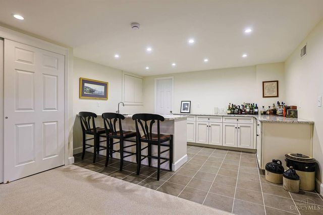 37 Carpenters Run, Cincinnati, OH 45241