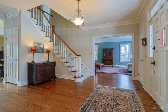 37 Carpenters Run, Cincinnati, OH 45241