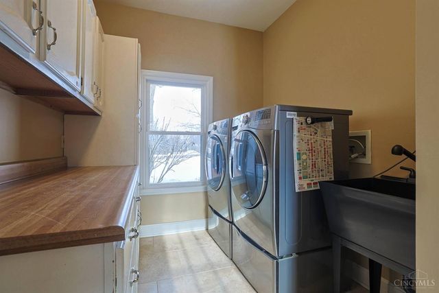 37 Carpenters Run, Cincinnati, OH 45241