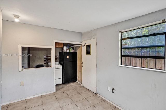 836 NW 101st Street, Miami, FL 33150
