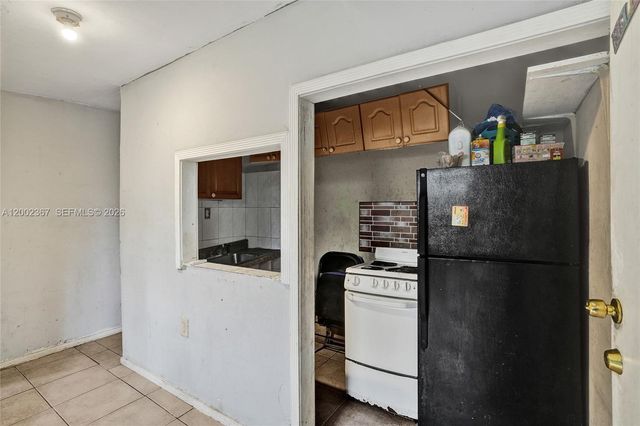 836 NW 101st Street, Miami, FL 33150