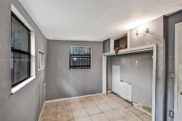 836 NW 101st Street, Miami, FL 33150