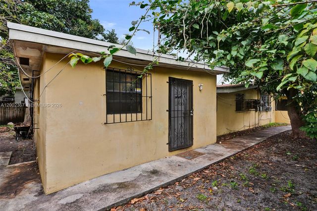 836 NW 101st Street, Miami, FL 33150