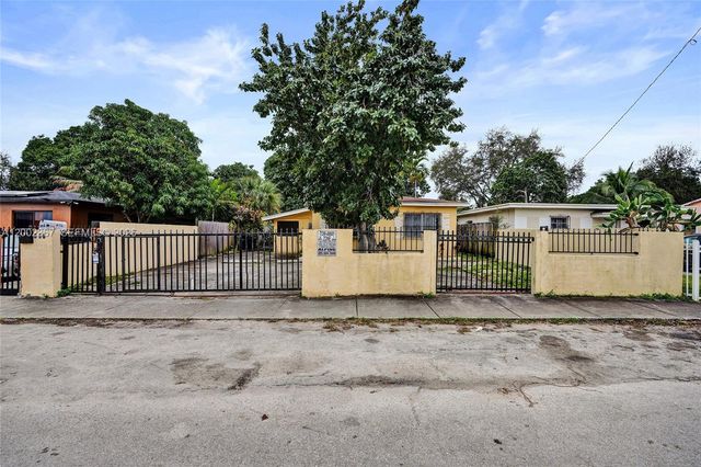 836 NW 101st Street, Miami, FL 33150