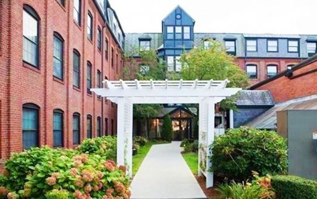 21 Linden St 318, Quincy, MA 02170