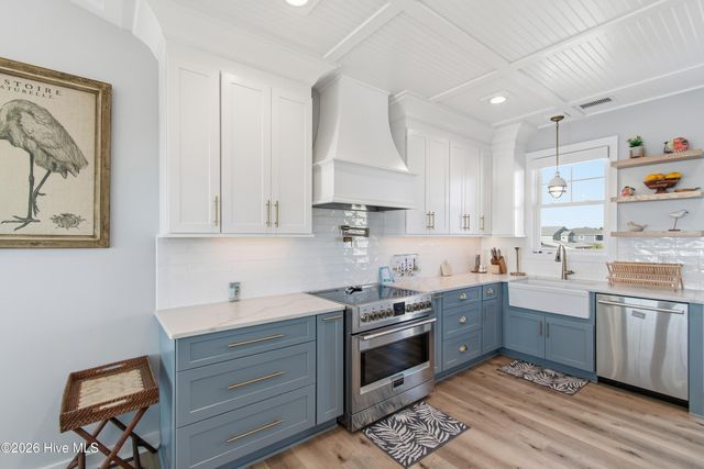 550 Ocean Boulevard W, Supply, NC 28462