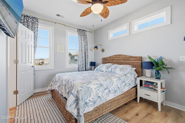 550 Ocean Boulevard W, Supply, NC 28462