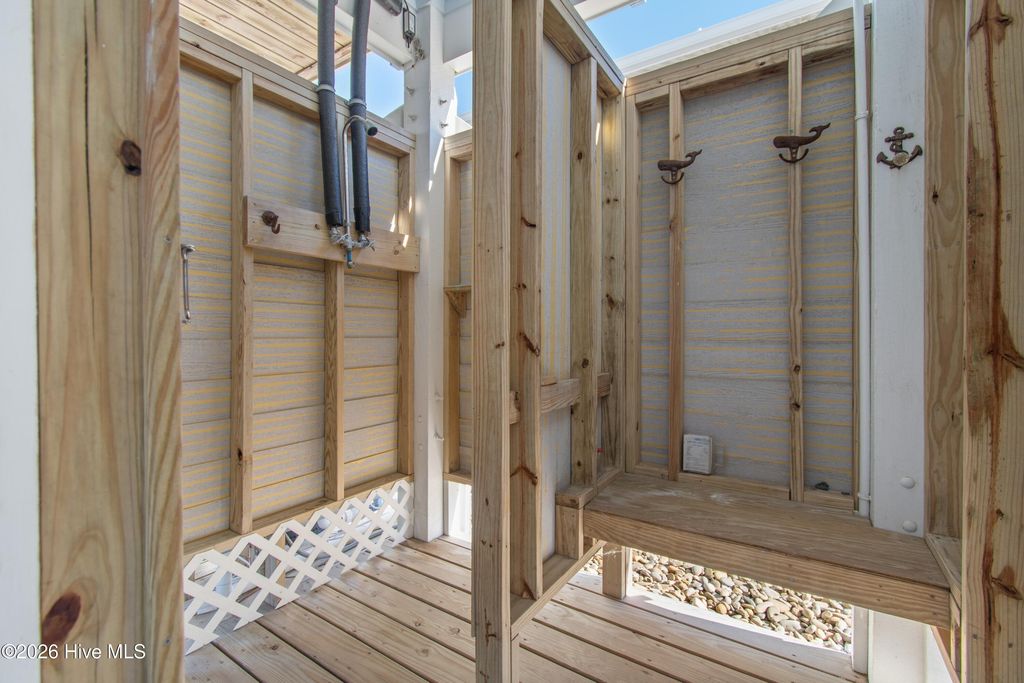 Image 12 of property listing at 550 Ocean Boulevard W, Supply, NC 28462