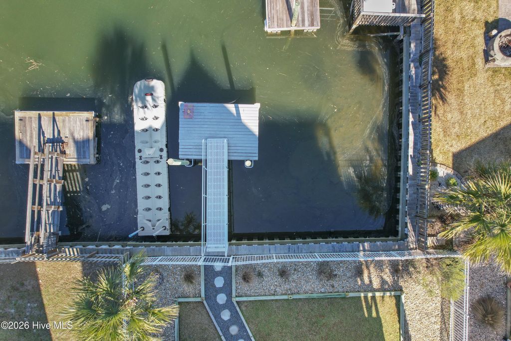 Image 16 of property listing at 550 Ocean Boulevard W, Supply, NC 28462