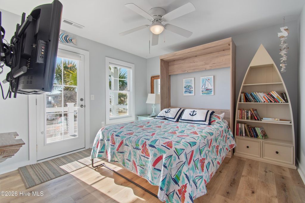 Image 20 of property listing at 550 Ocean Boulevard W, Supply, NC 28462