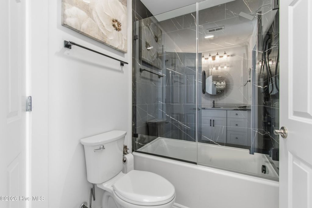 Image 23 of property listing at 550 Ocean Boulevard W, Supply, NC 28462