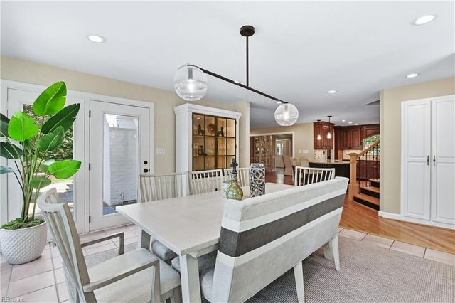 703 Circle LN, Virginia Beach, VA 23451