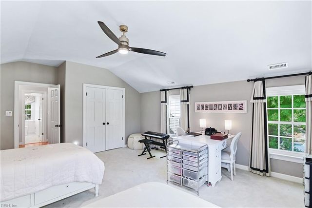 703 Circle LN, Virginia Beach, VA 23451