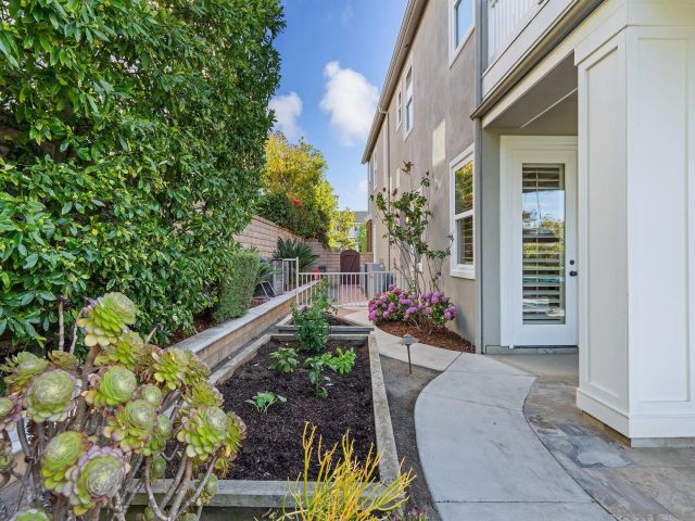 10785 Cherry Hill Drive, San Diego, CA 92130