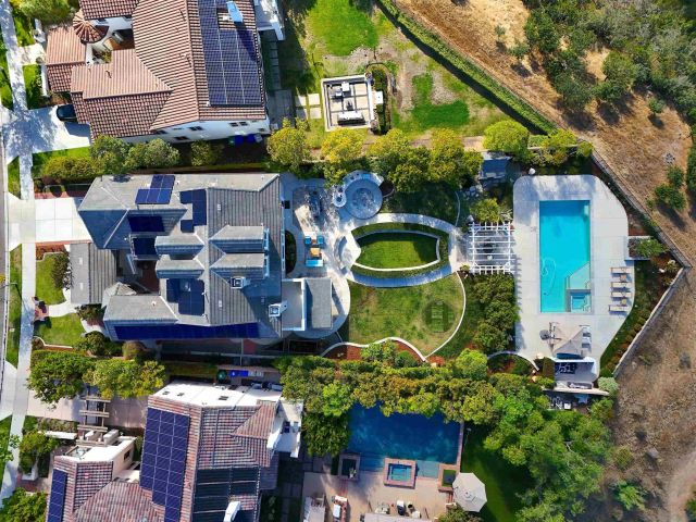 10785 Cherry Hill Drive, San Diego, CA 92130