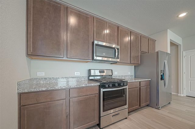 702 Cobalt Crest Lane, Houston, TX 77336