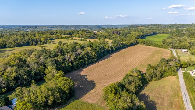 0 Craig Bridge Road, Williamsport, TN 38487